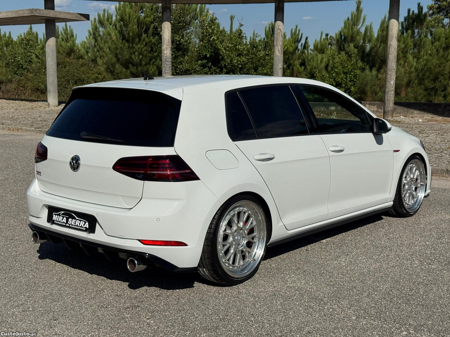 Volkswagen Golf 2.0 TSI GTI DSG Performance — fotografia 17