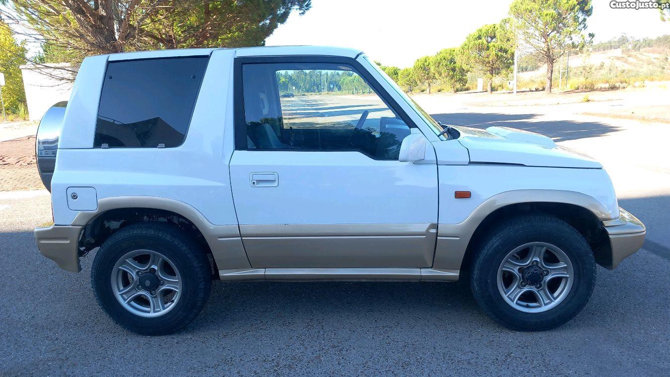 Suzuki Vitara 1.9 TD HardTop — fotografia 6