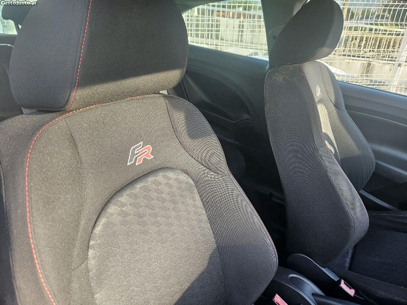 SEAT Ibiza 2.0 tdi FR — fotografia 2