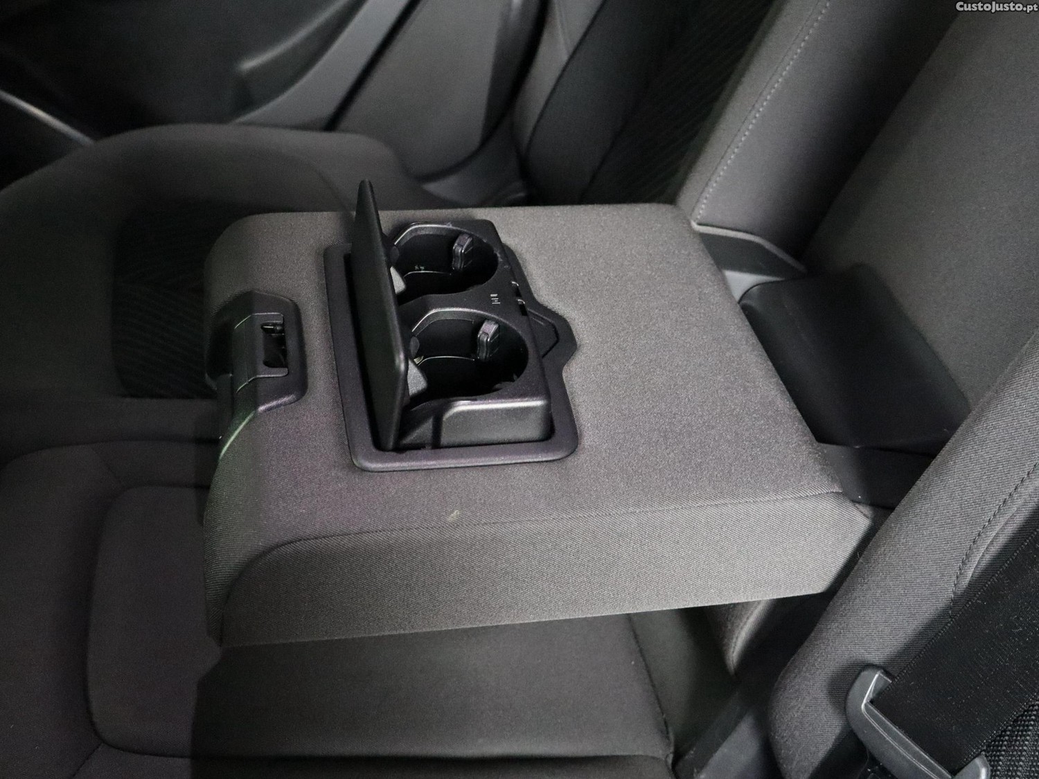 Audi Q5 50 TFSIe quattro S tronic — fotografia 4