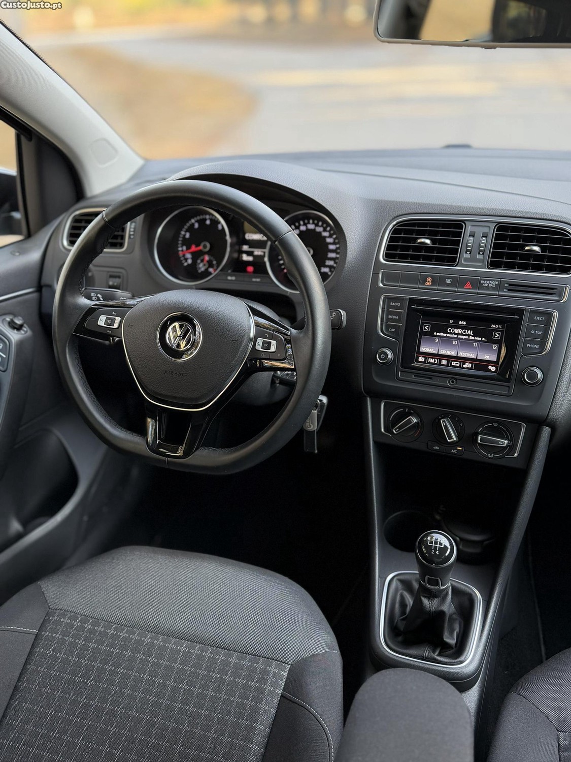 Volkswagen Polo 1.2 TSi | CONFORTLINE — fotografia 6