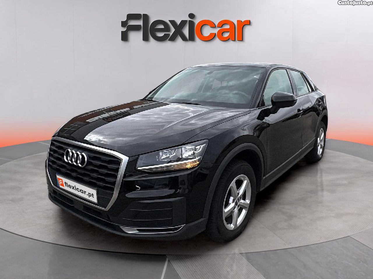 Audi Q2 30 TDI S tronic - 19 foto 3