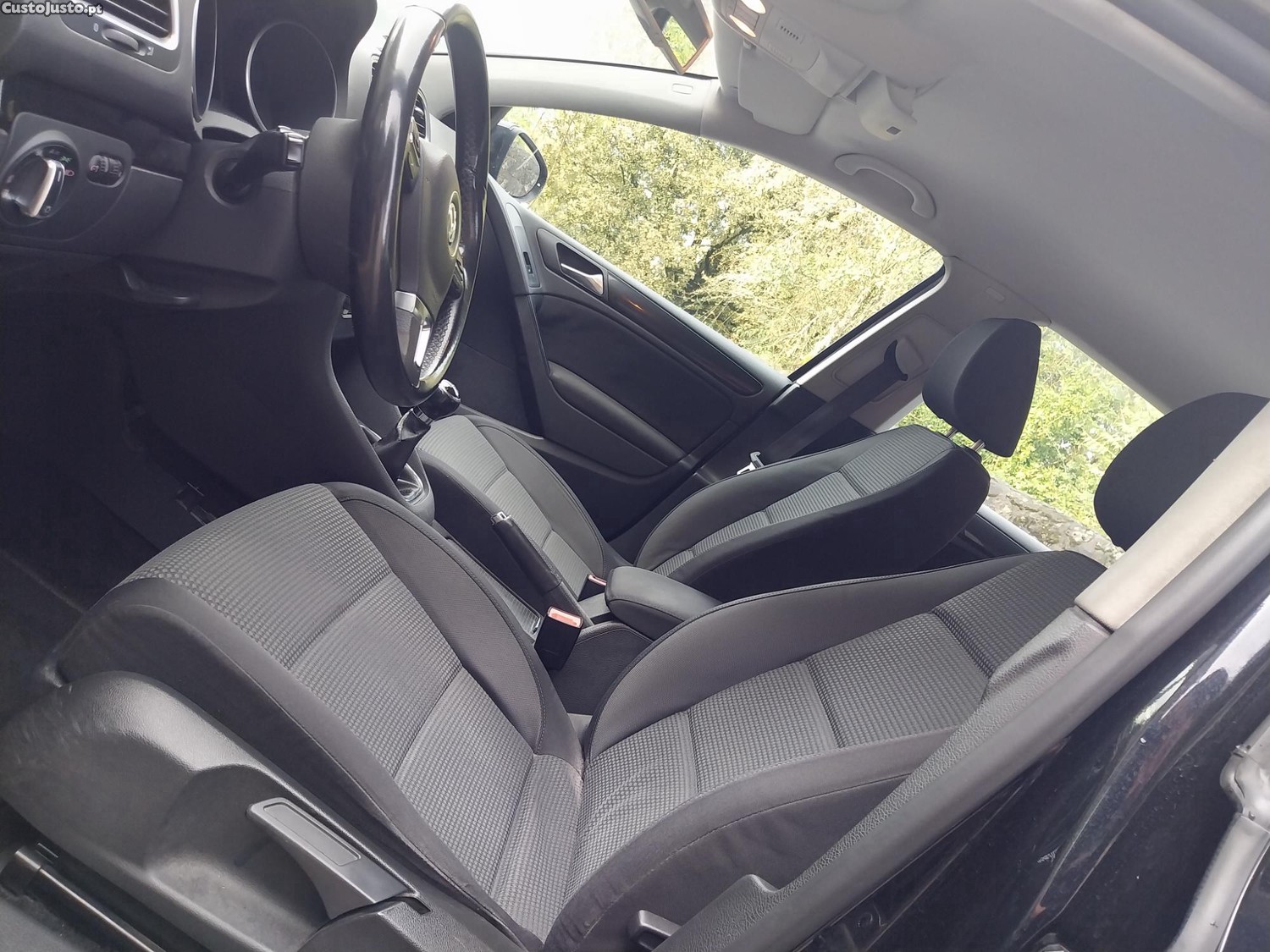 VW Golf 1.6 tdi 105cv diesel Nacional - 09 — photo 3