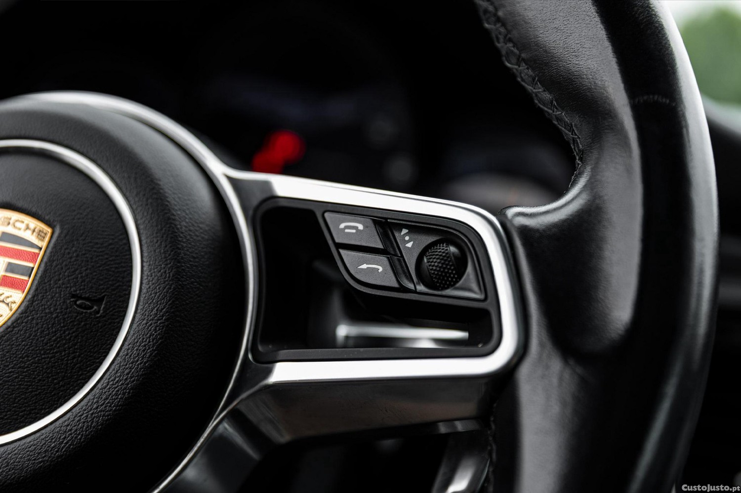 Porsche Macan 2.0T — fotografia 16