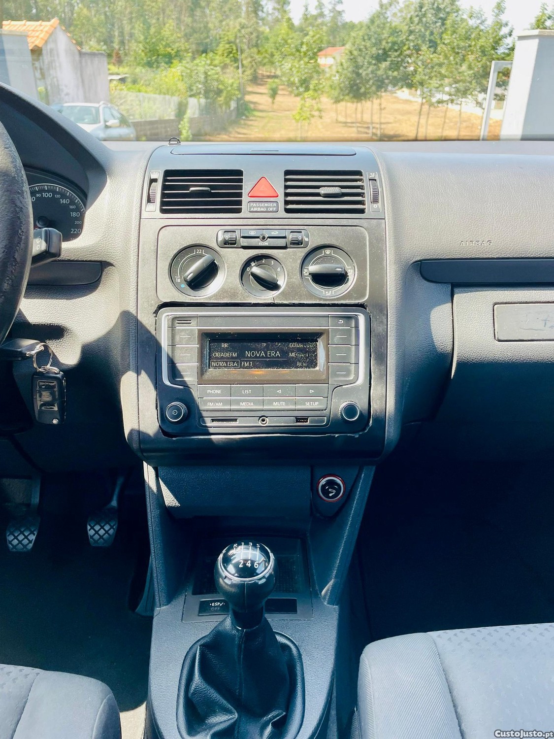 Volkswagen Touran 1.9 TDi Highline 5L — fotografia 5