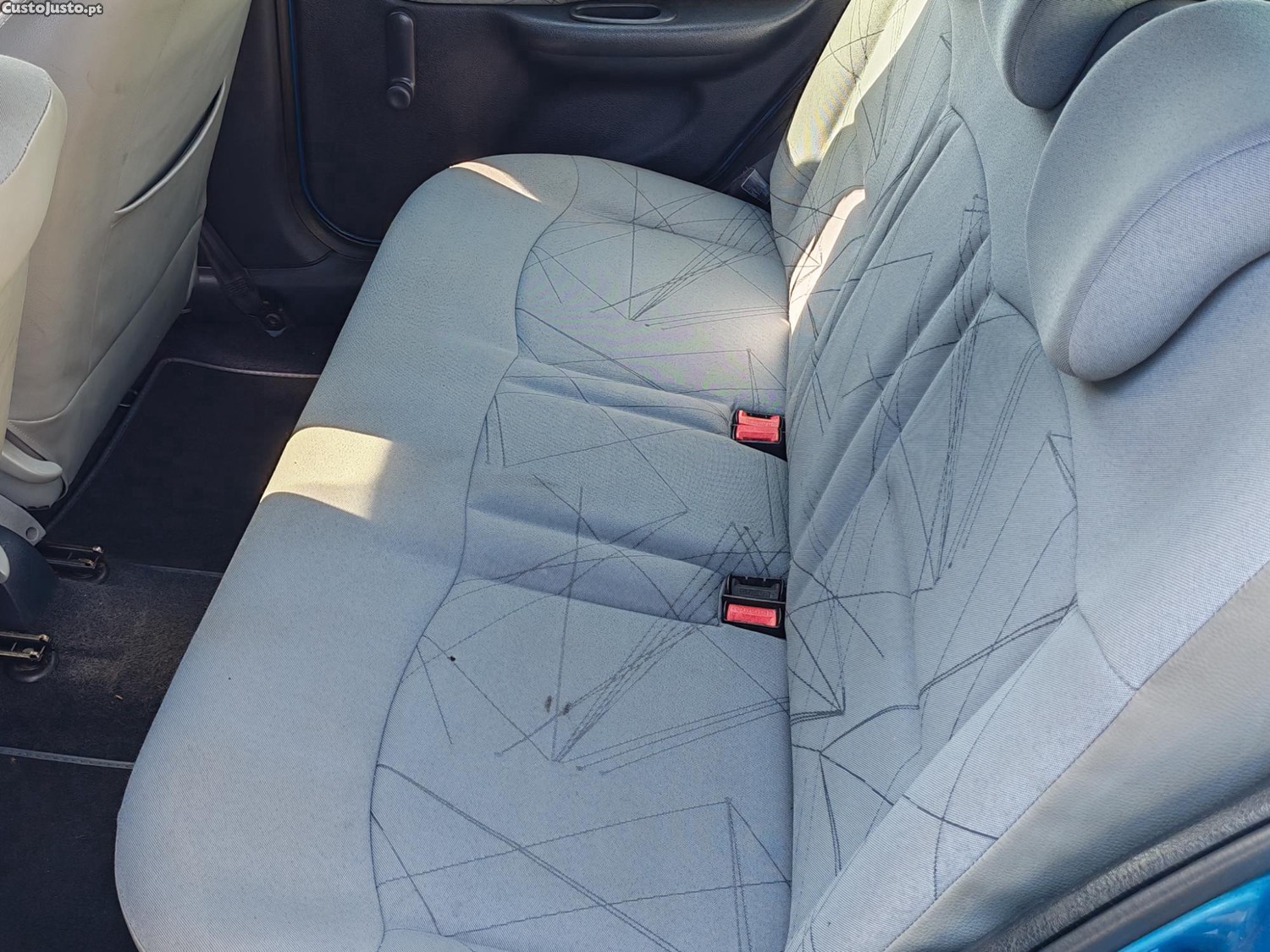 Renault Clio 1.5 — fotografia 2