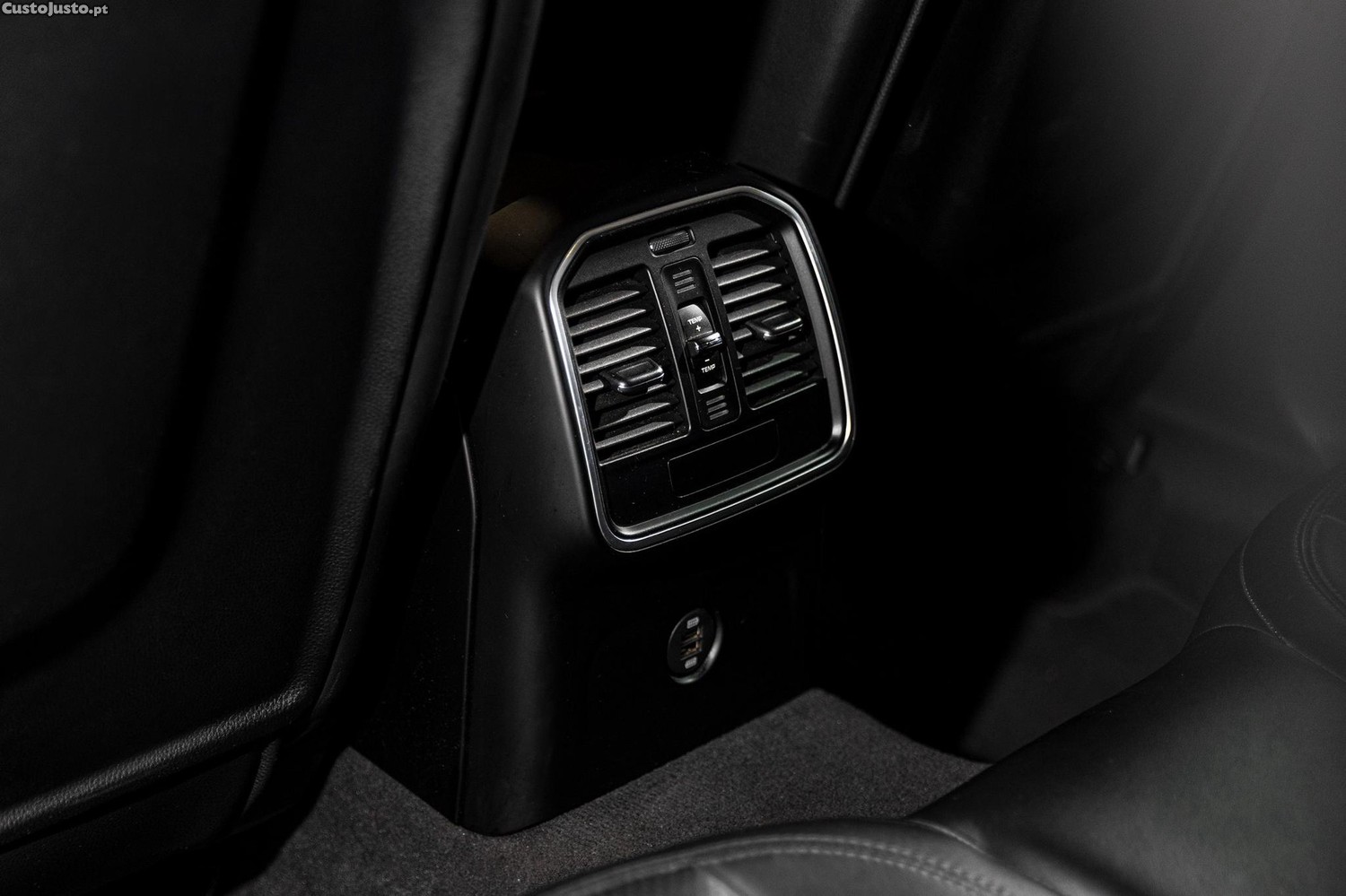 Porsche Macan 2.0T — fotografia 5
