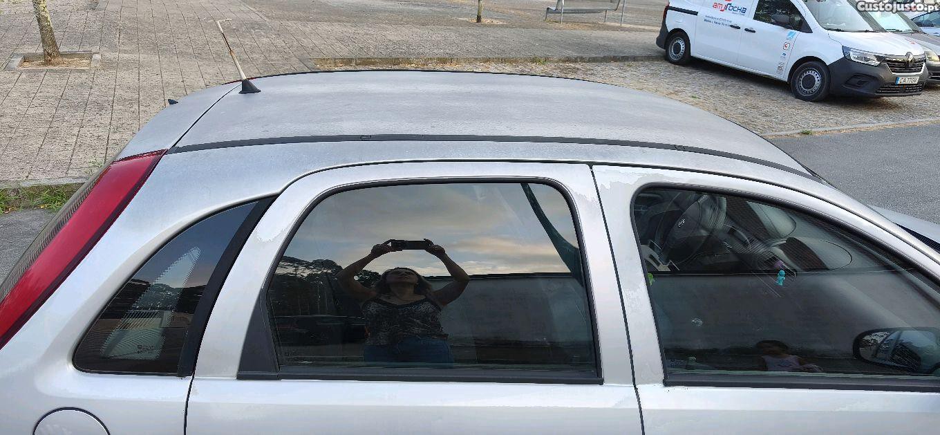 Opel Corsa Confort — fotografia 6