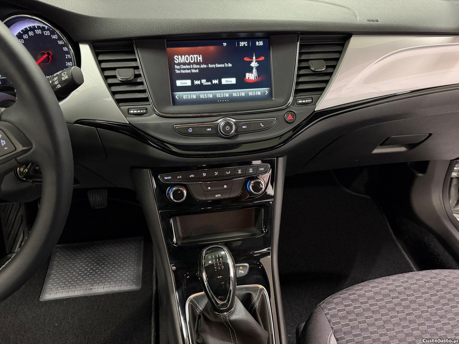 Opel Astra Sports Tourer 1.5 D Business Edition S/S — fotografia 14