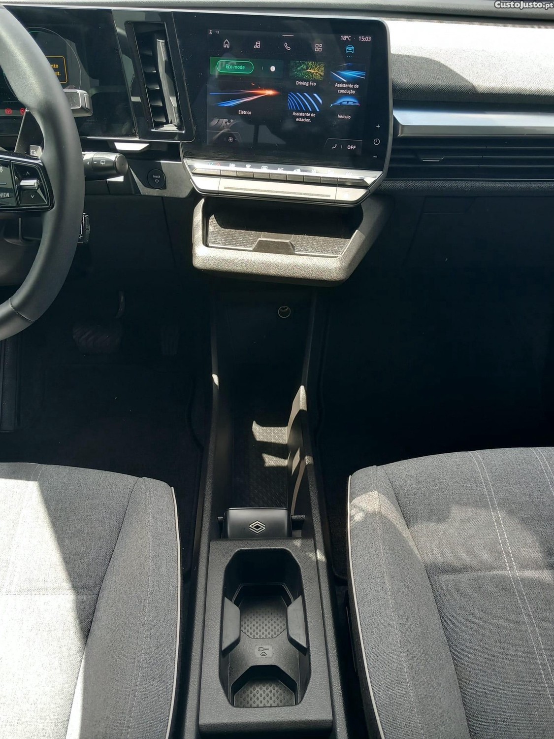 Renault Mégane E-Tech EV60 Techno Autonomia Conforto — fotografia 5