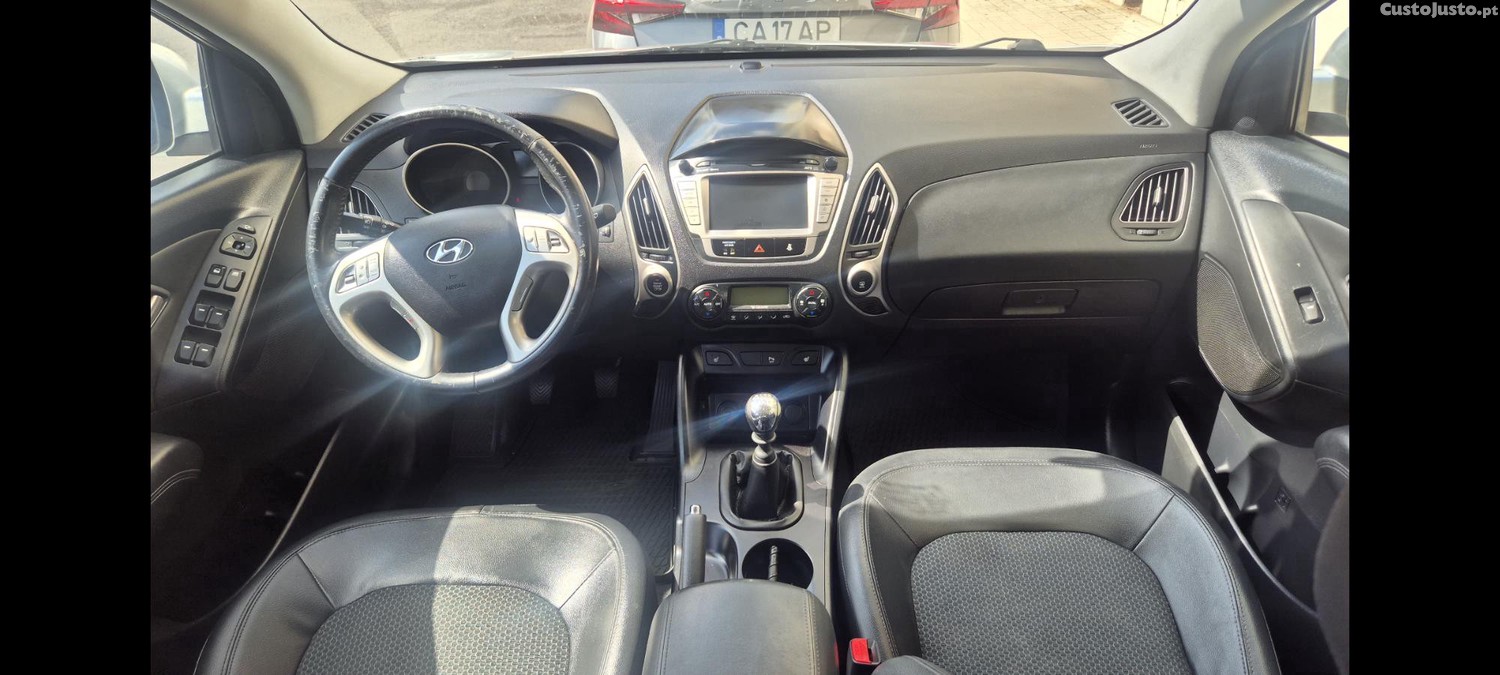 Hyundai ix35 Style 1.7Crdi — fotografia 8
