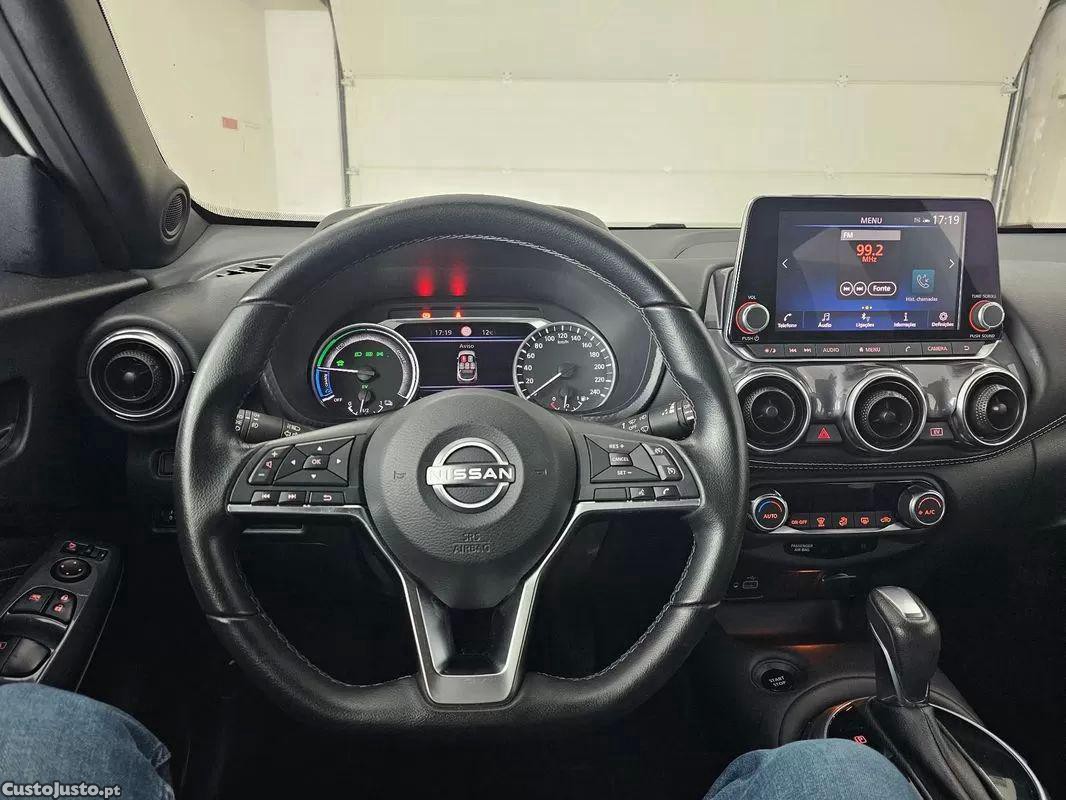 Nissan Juke 1.6 hybrid n-design black — fotografia 6