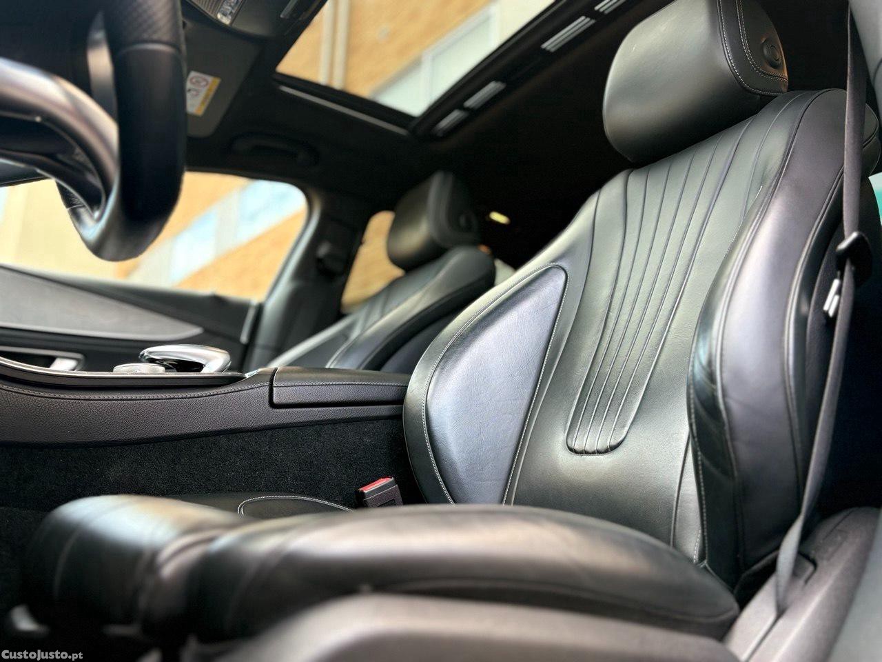 Mercedes-Benz CLS 300 D Pack Amg — fotografia 3