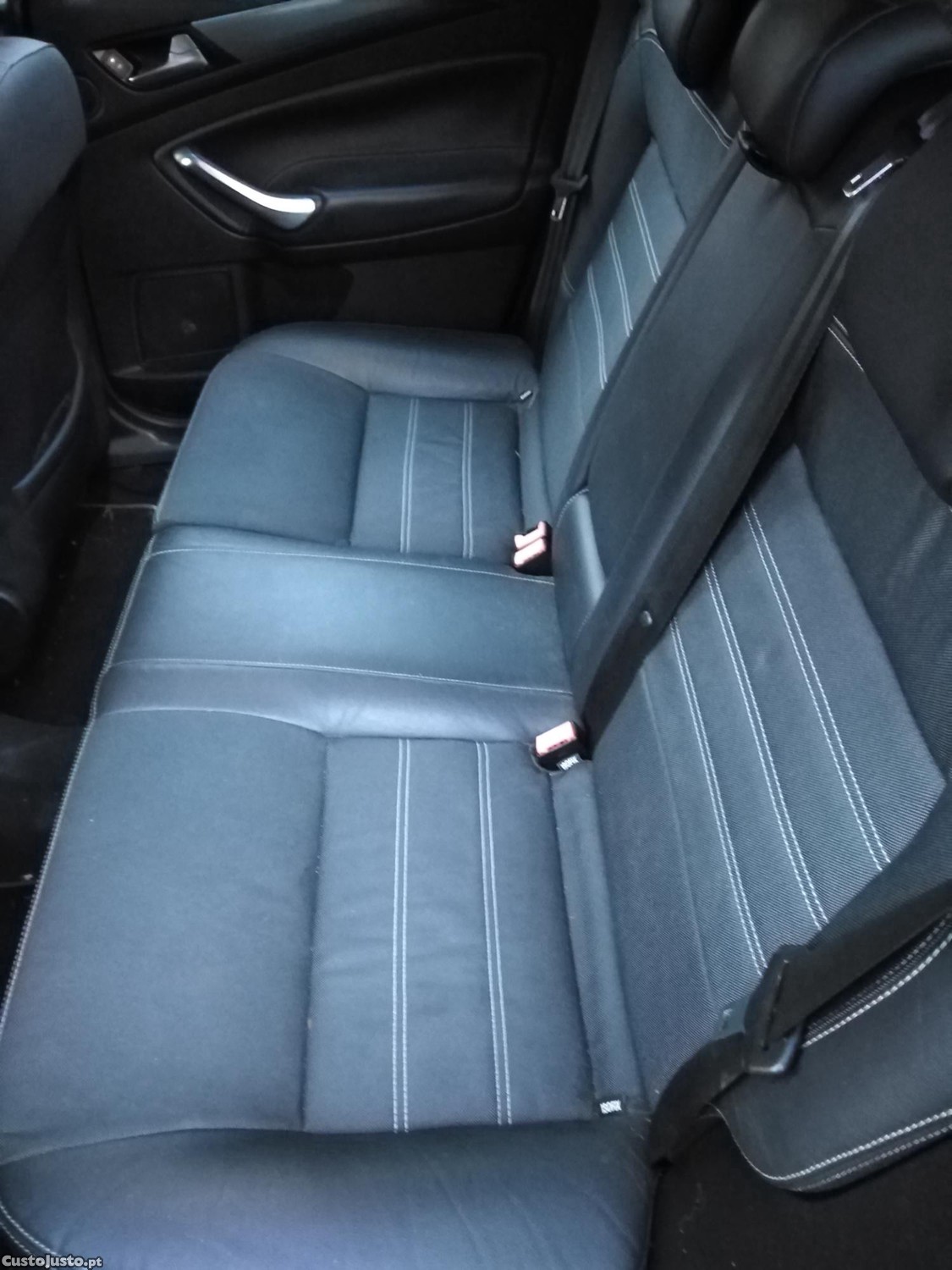 Ford Mondeo titanium — fotografia 4