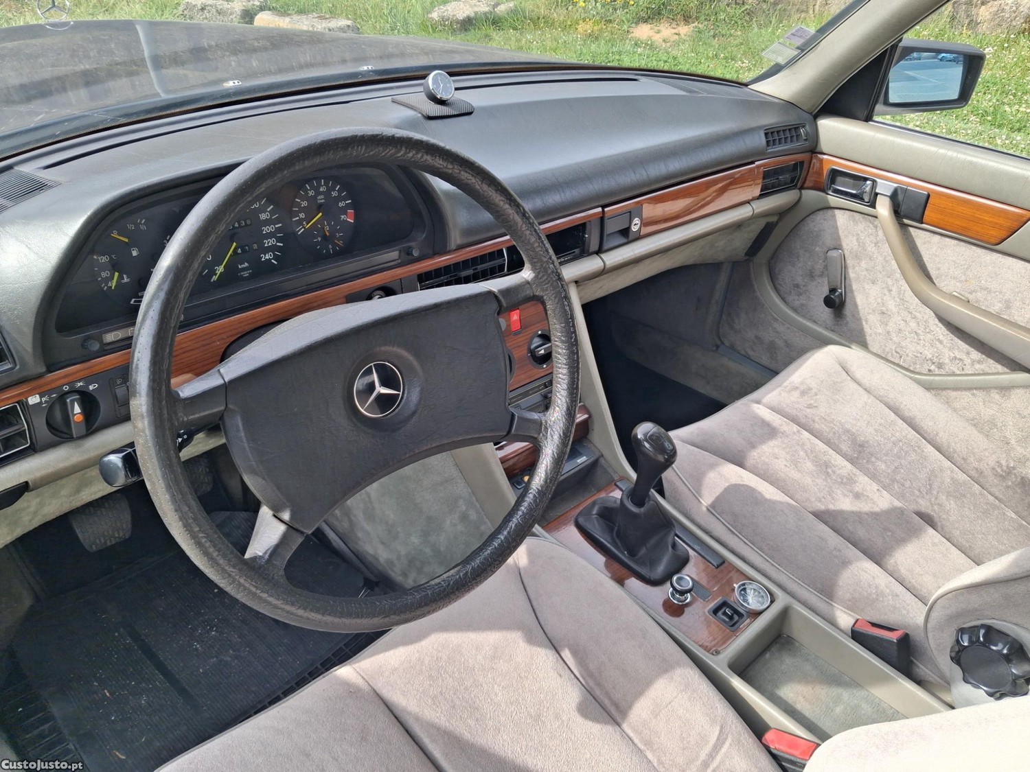 Mercedes-Benz Classe S 280 SE (W126) — fotografia 4