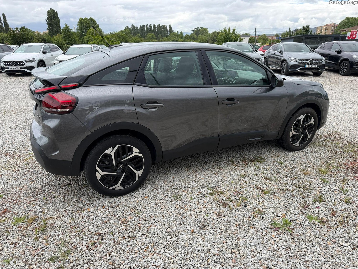 Citroën C4 1.2 PureTech Feel Pack — fotografia 9