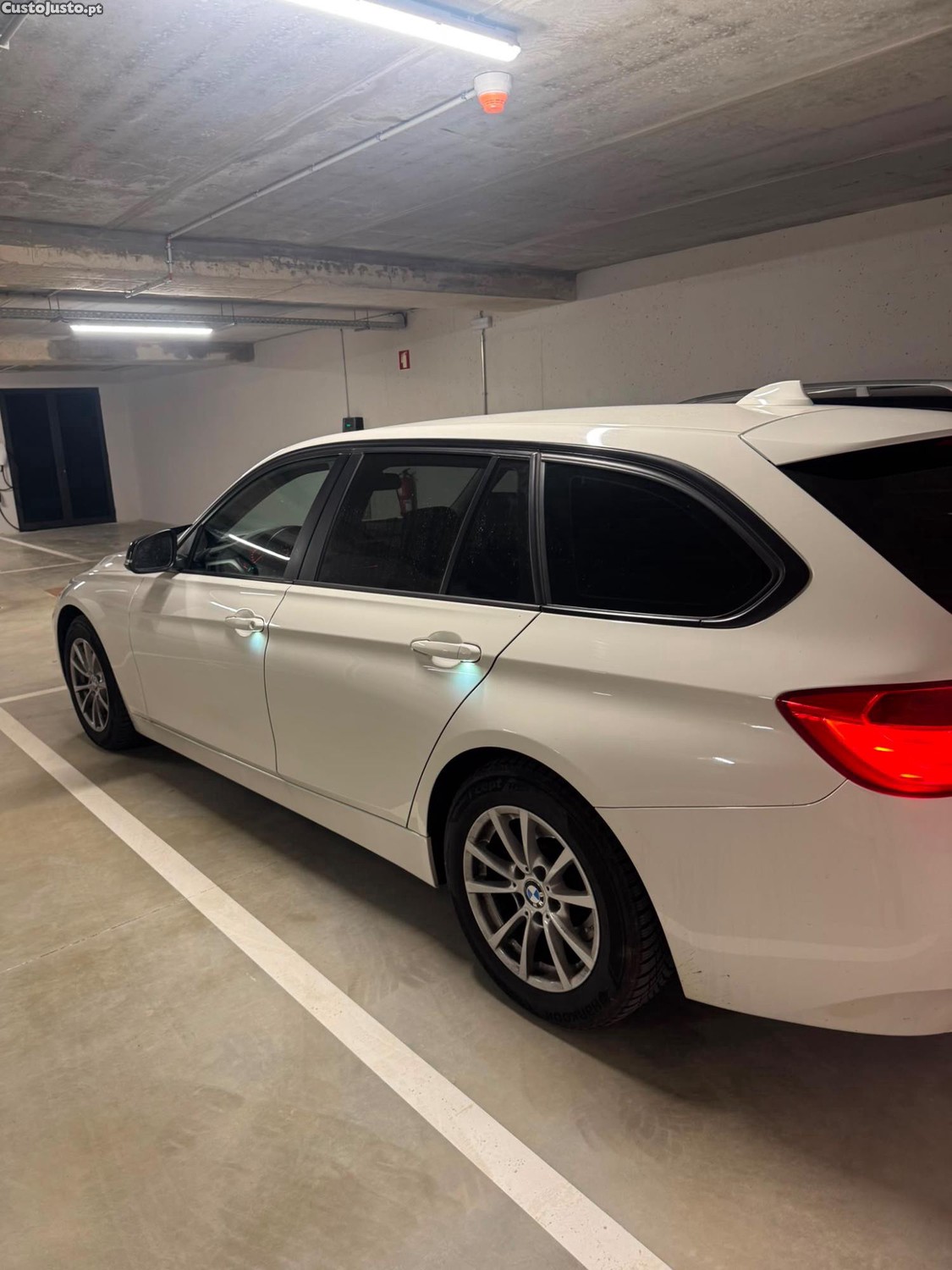 BMW 318 d — fotografia 4