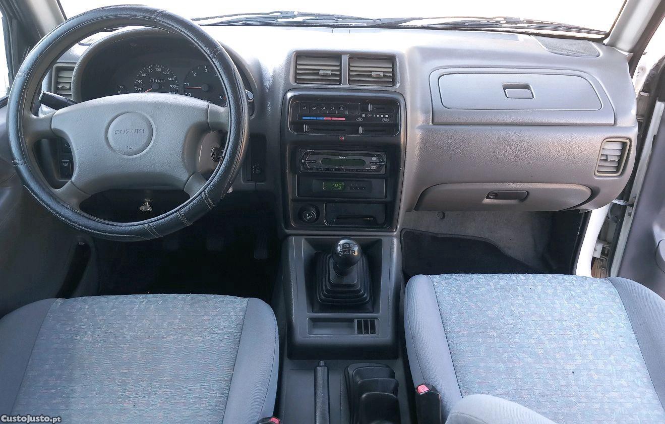 Suzuki Vitara 1.9 TD HardTop — fotografia 4