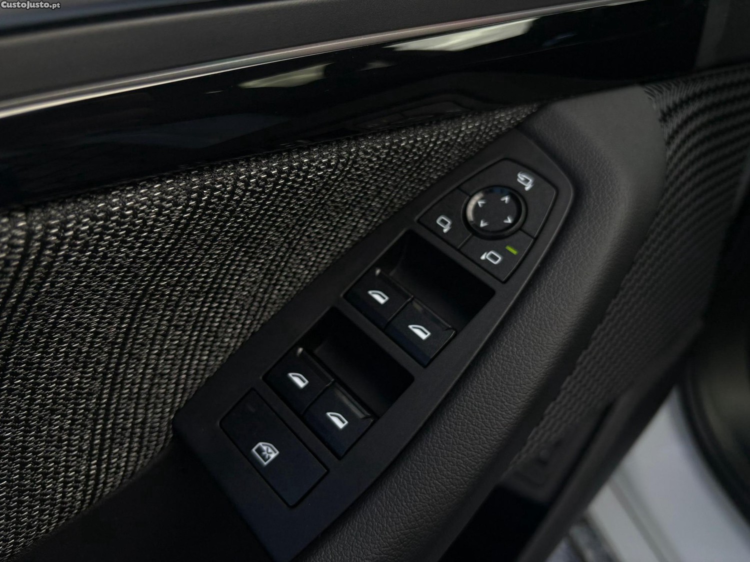 BMW 218 Active Tourer i Auto — fotografia 12