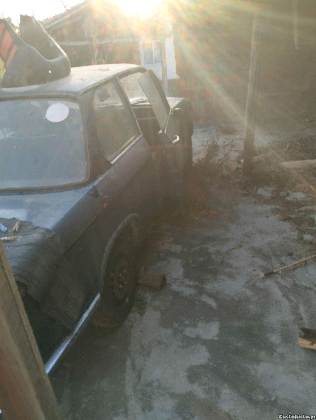 BMW 2002 e10 — fotografia 3