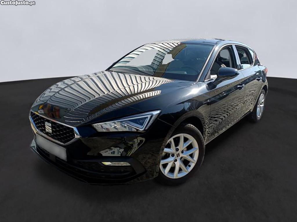 SEAT Leon 1.0 TSI Style 110cv — fotografia 23