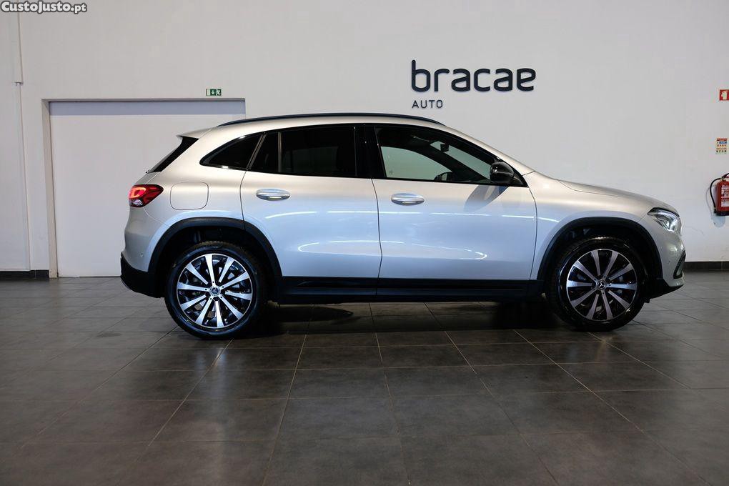 Mercedes-Benz GLA 250 e 8G-DCT Progressive — fotografia 21