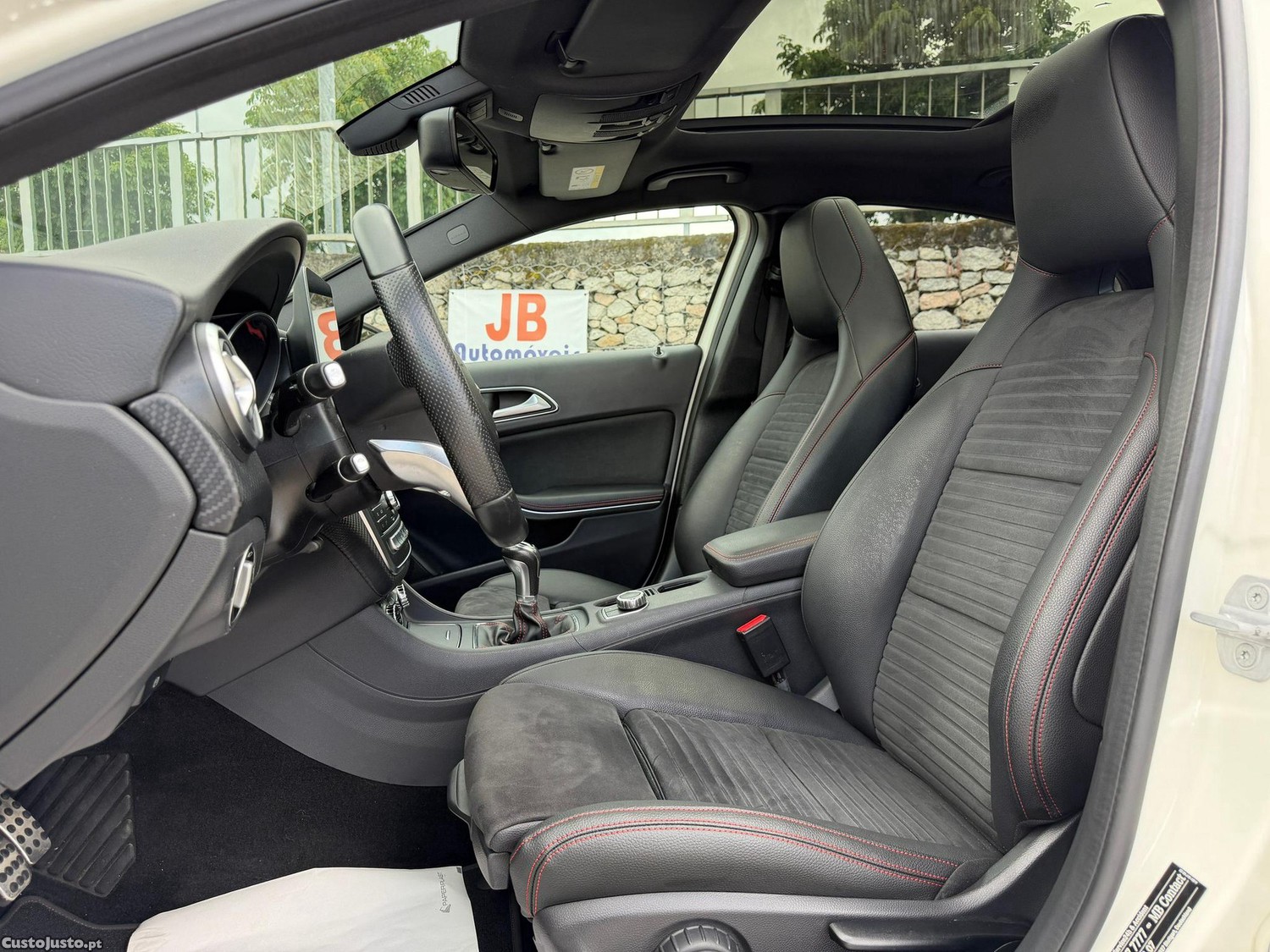 Mercedes-Benz A 180 d AMG Line — fotografia 9