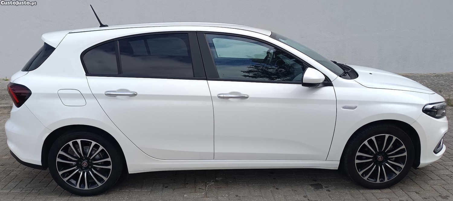 Fiat Tipo Diesel 1.3 Multijet Lounge - 59.960 km — fotografia 6