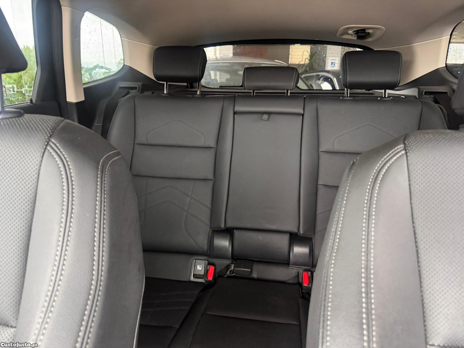 BMW X1 xDrive25e — fotografia 10