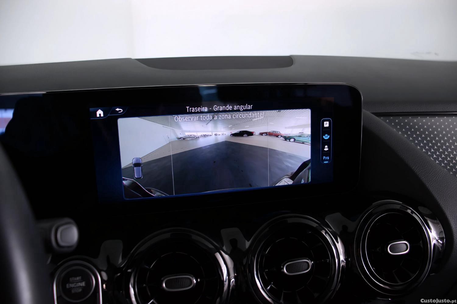 Mercedes-Benz GLA 200 Style — fotografia 2