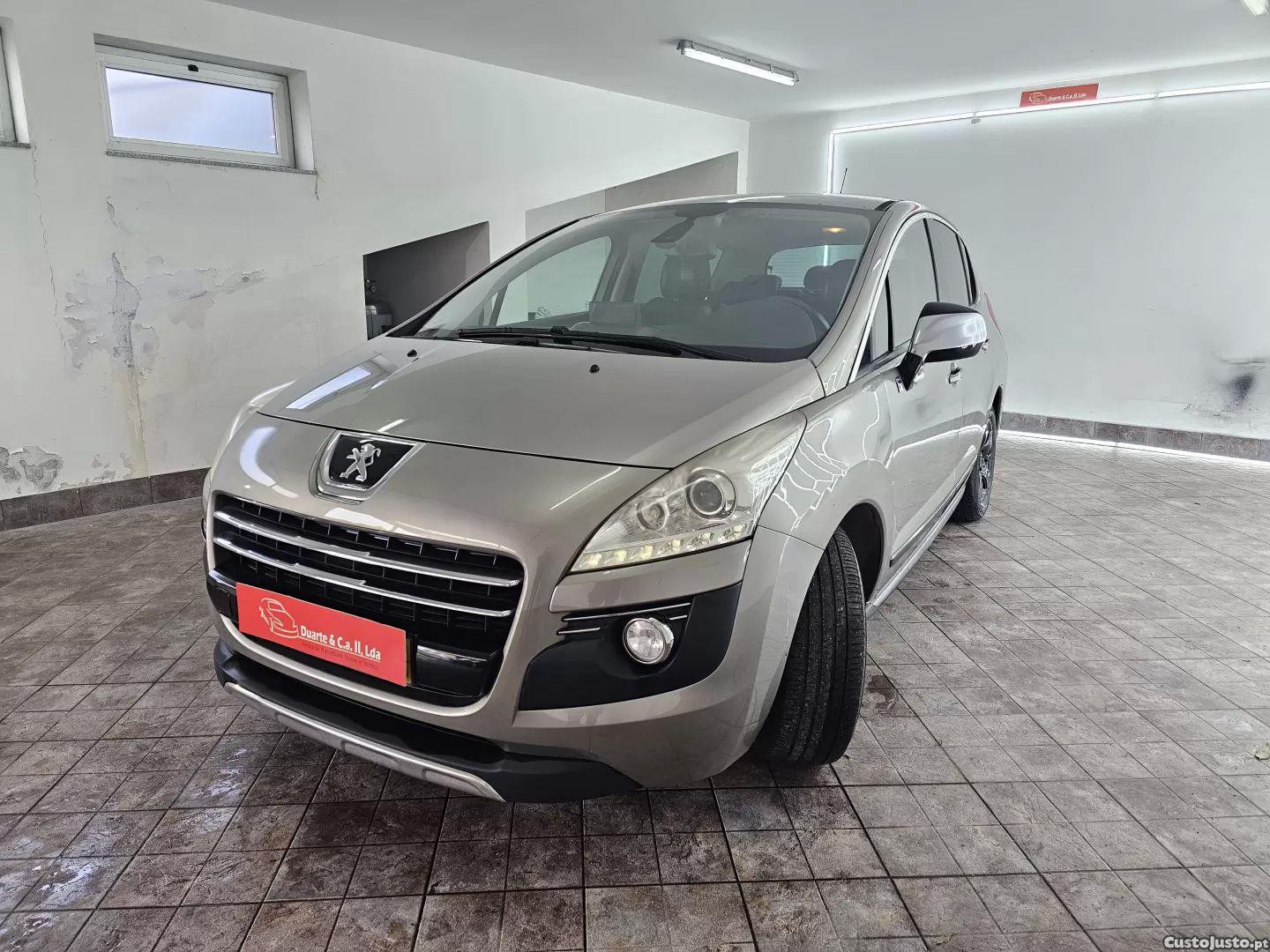 Peugeot 3008 2.0 hdi hybrid4 88g — fotografia 20
