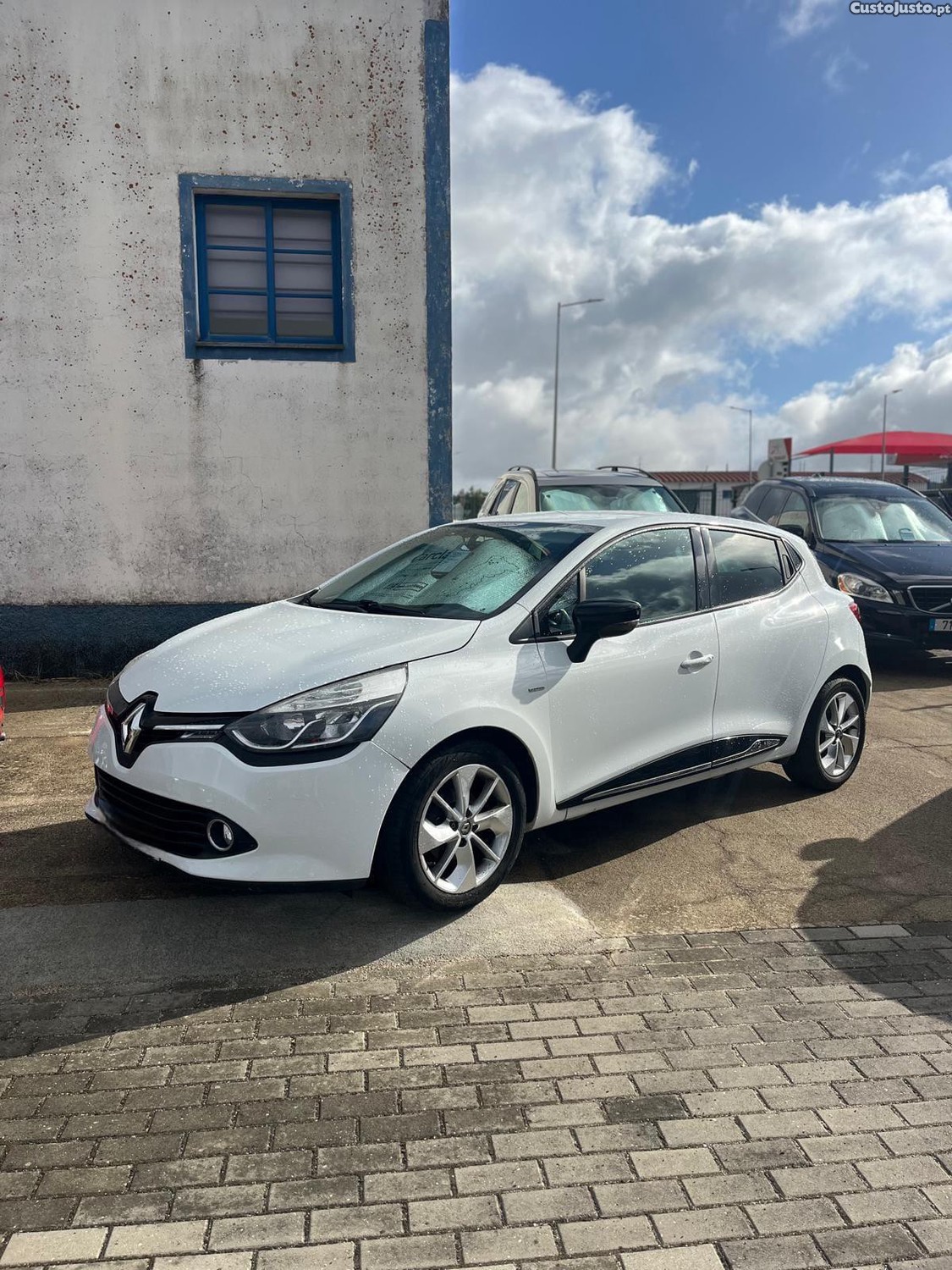 Renault Clio Limited