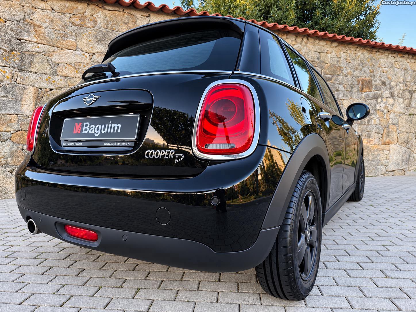 MINI Cooper D 5 Portas Auto — fotografia 10