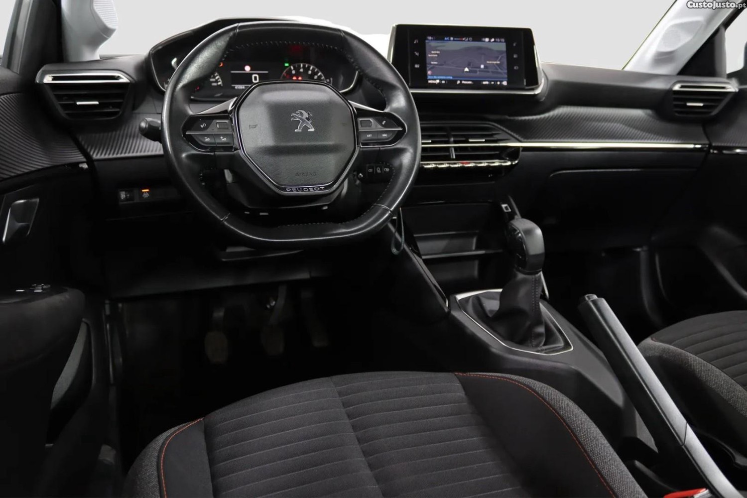 Peugeot 208 1.2 PureTech SE Style — fotografia 8