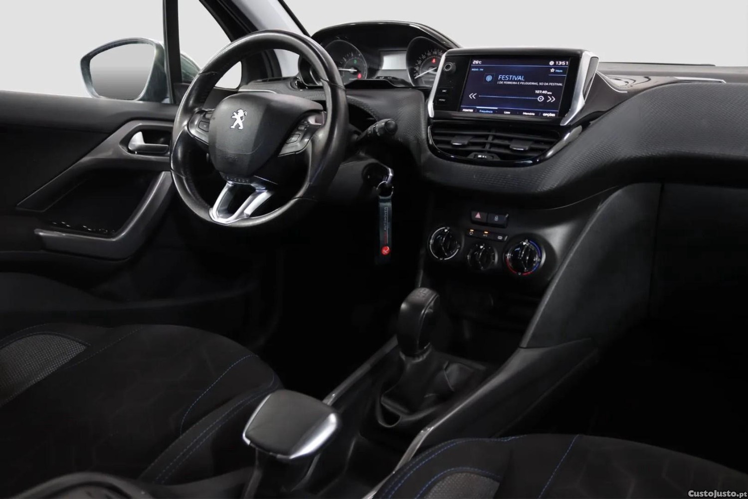 Peugeot 2008 1.2 PureTech Style — fotografia 11