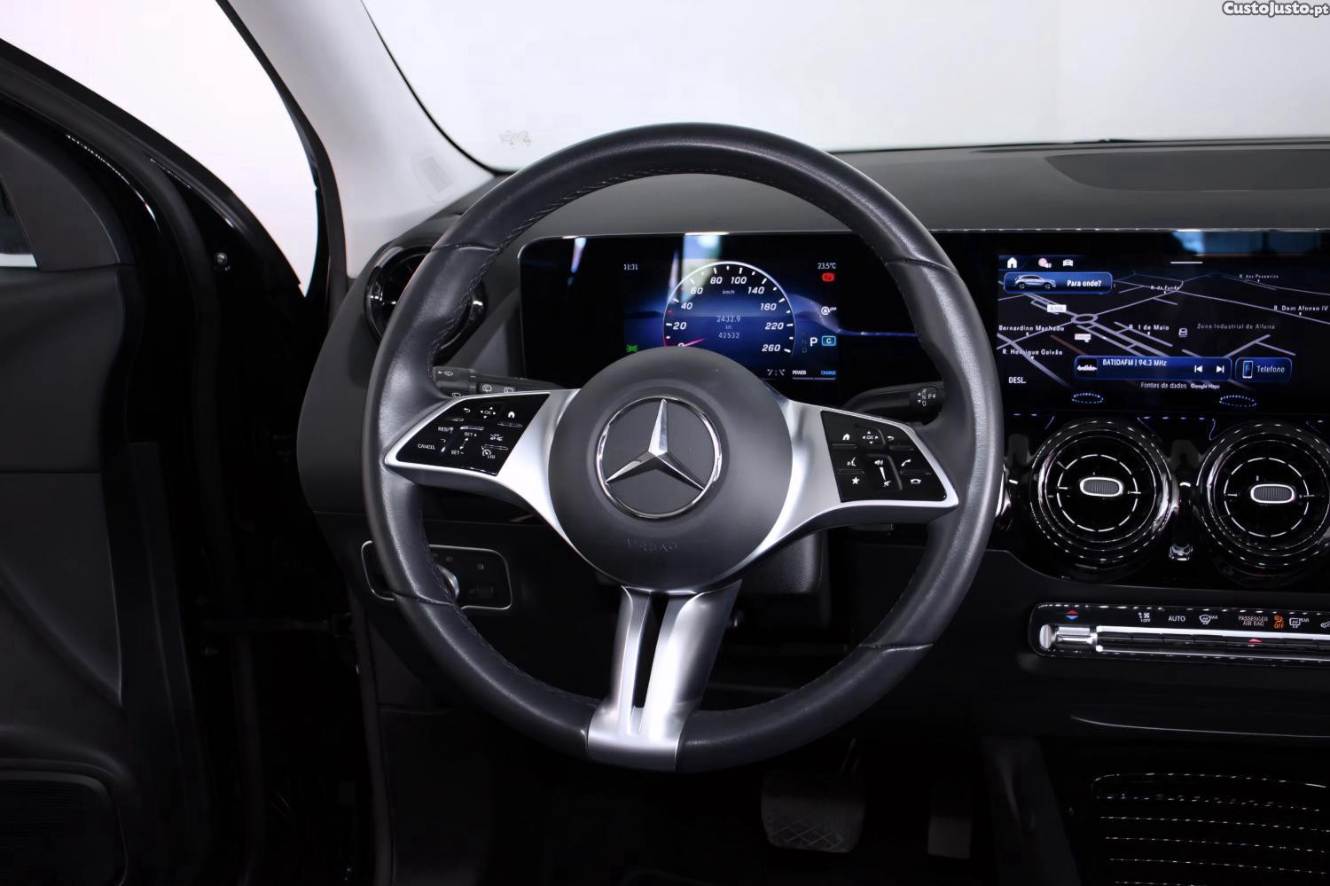 Mercedes-Benz GLA 200 Style — fotografia 8