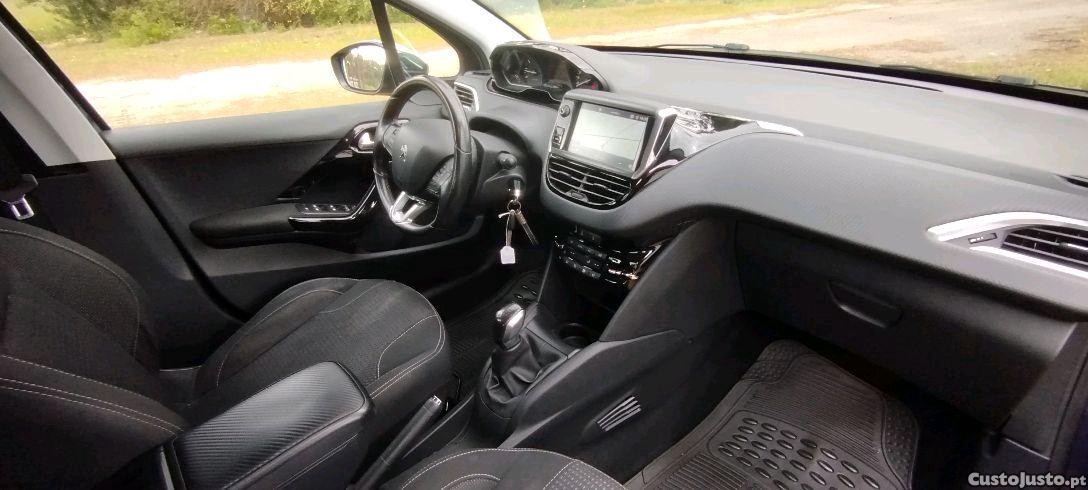Peugeot 208 1.2 style full extras - 17 foto 4