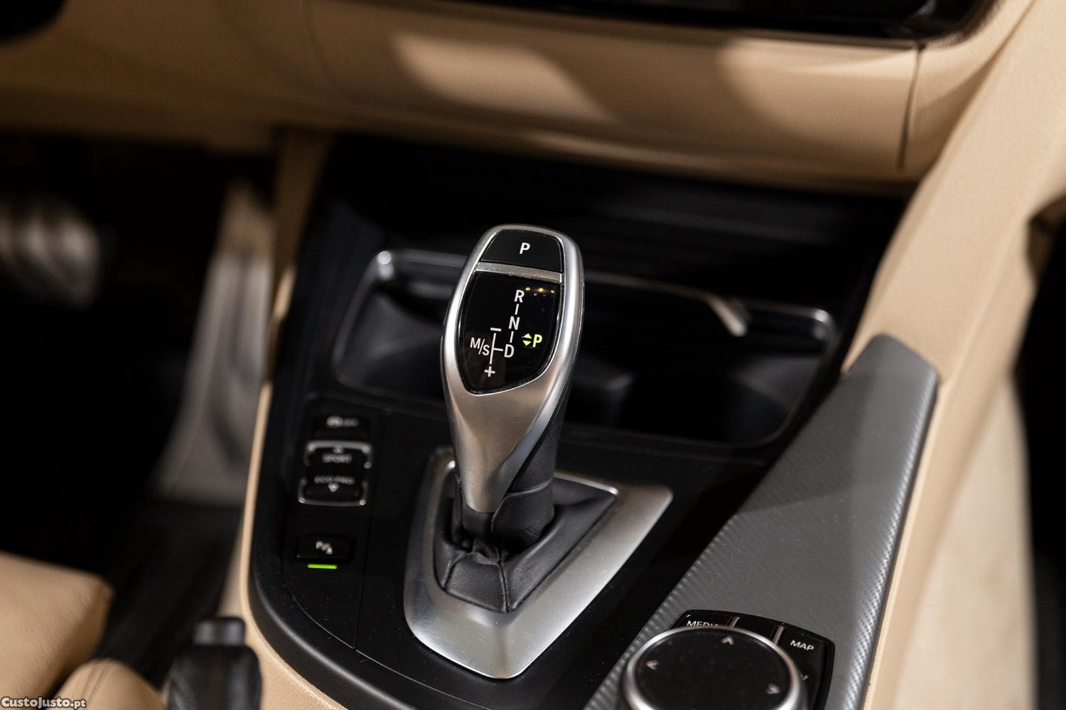 BMW 335 d Touring xDrive Pack M Shadow — fotografia 7