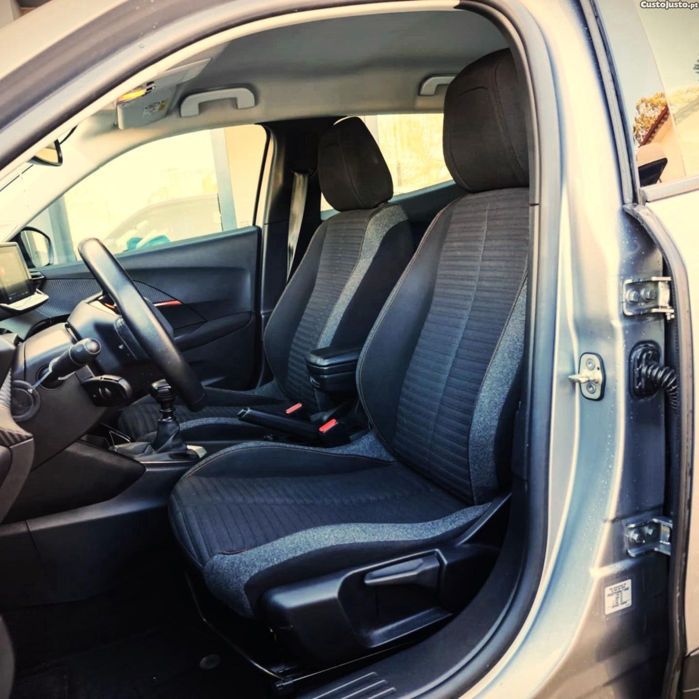 Peugeot 2008 Hdi Nacional Com Histórico De Manutenção — fotografia 2