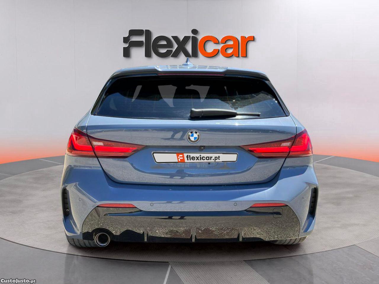 BMW 118 i Pack Desportivo M Auto — fotografia 16