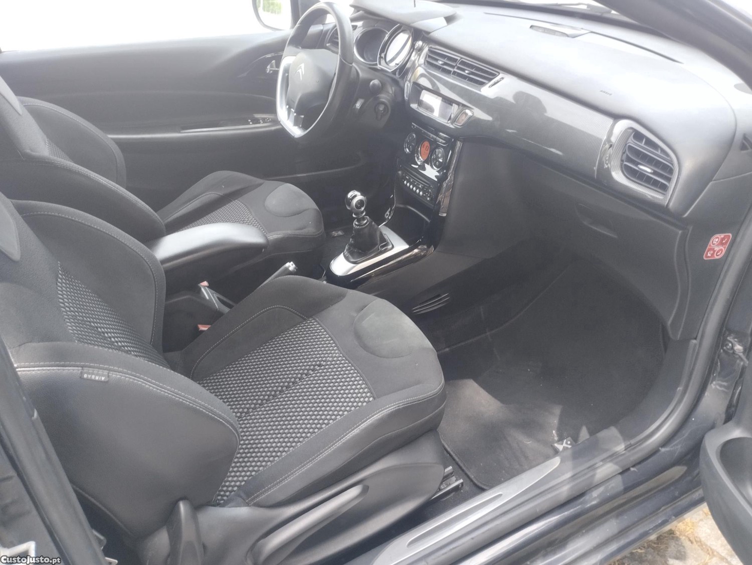 Citroën DS3 1.6 THP (TURBO) 156cv SPORTCHIC - C/ GARANTIA — fotografia 11