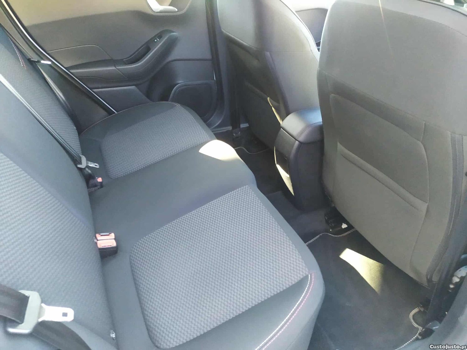Ford Fiesta 1.0 ST LINE — fotografia 7