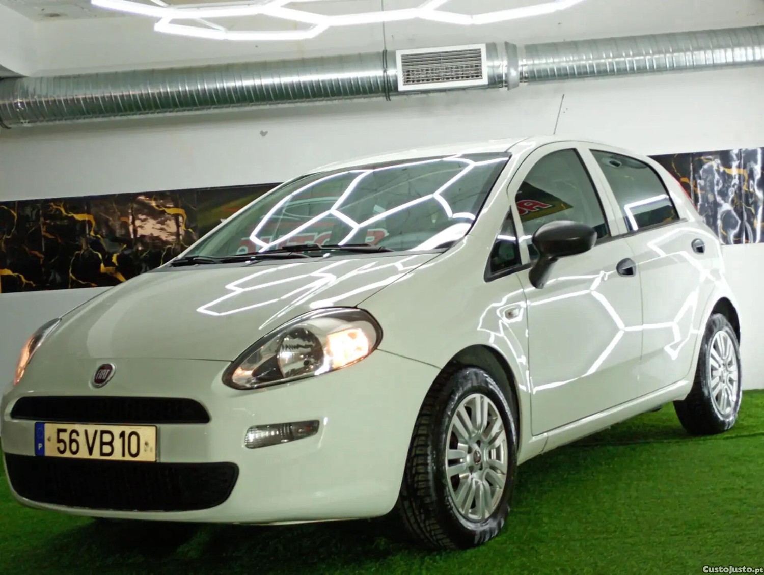 Fiat Punto 1.3 M-Jet Easy S&S — fotografia 24