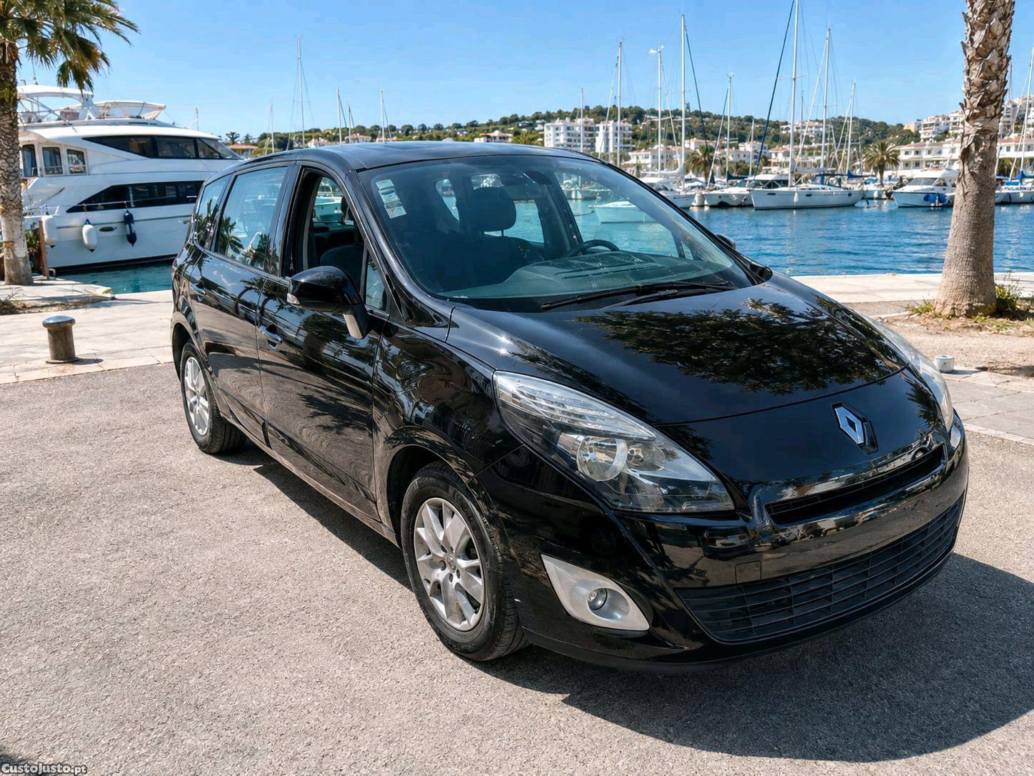Renault Scénic 1.5 Dci — fotografia 7