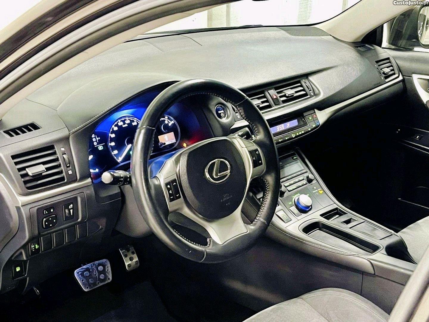 Lexus CT gasolina/Hib — fotografia 2