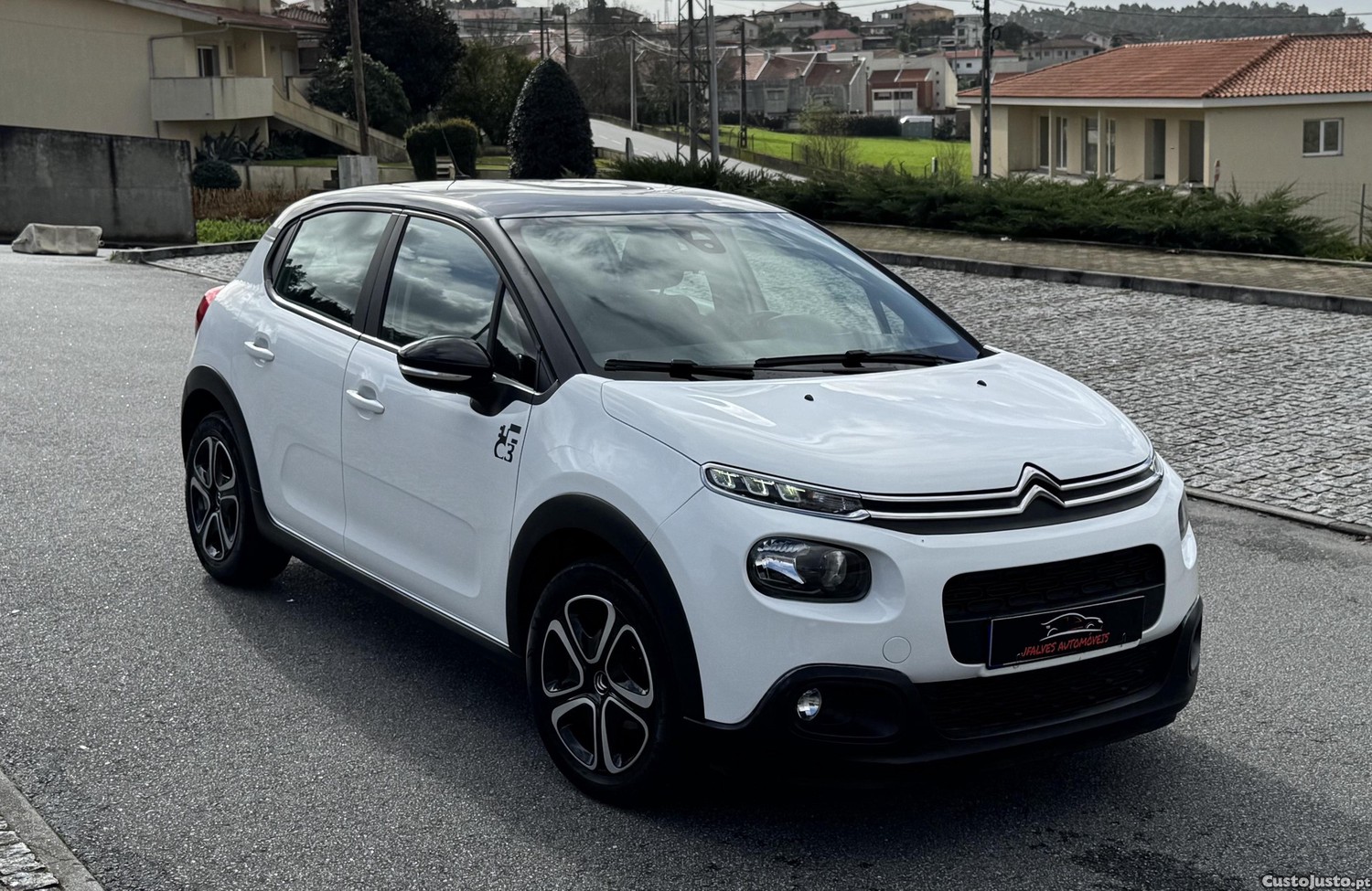Citroën C3 1.2 2018 poucos kms — fotografia 11