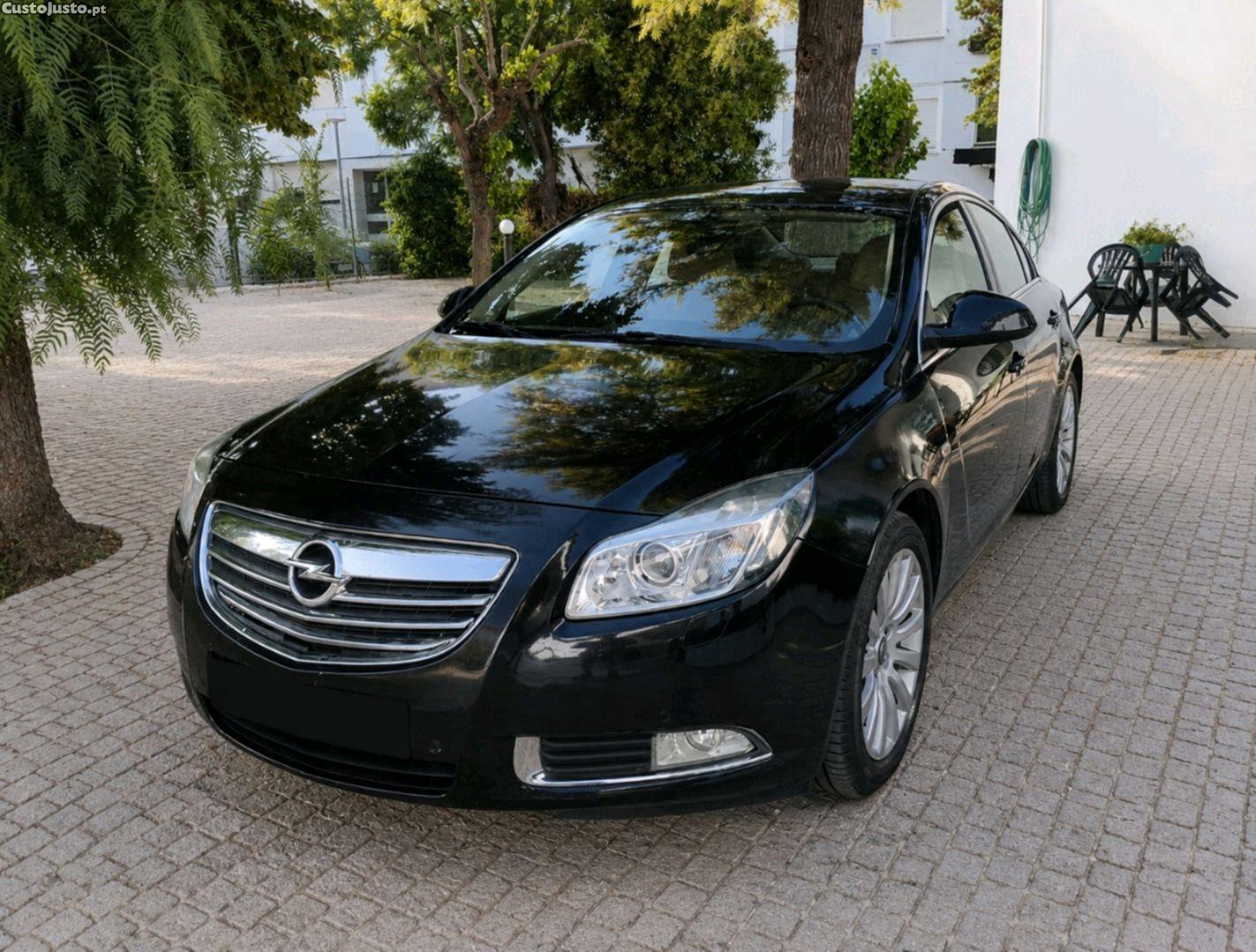 Opel Insignia 2.0 CDTI - 09 foto 2