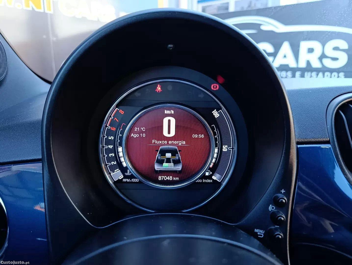Fiat 500C 1.0 hybrid dolcevita — fotografia 23