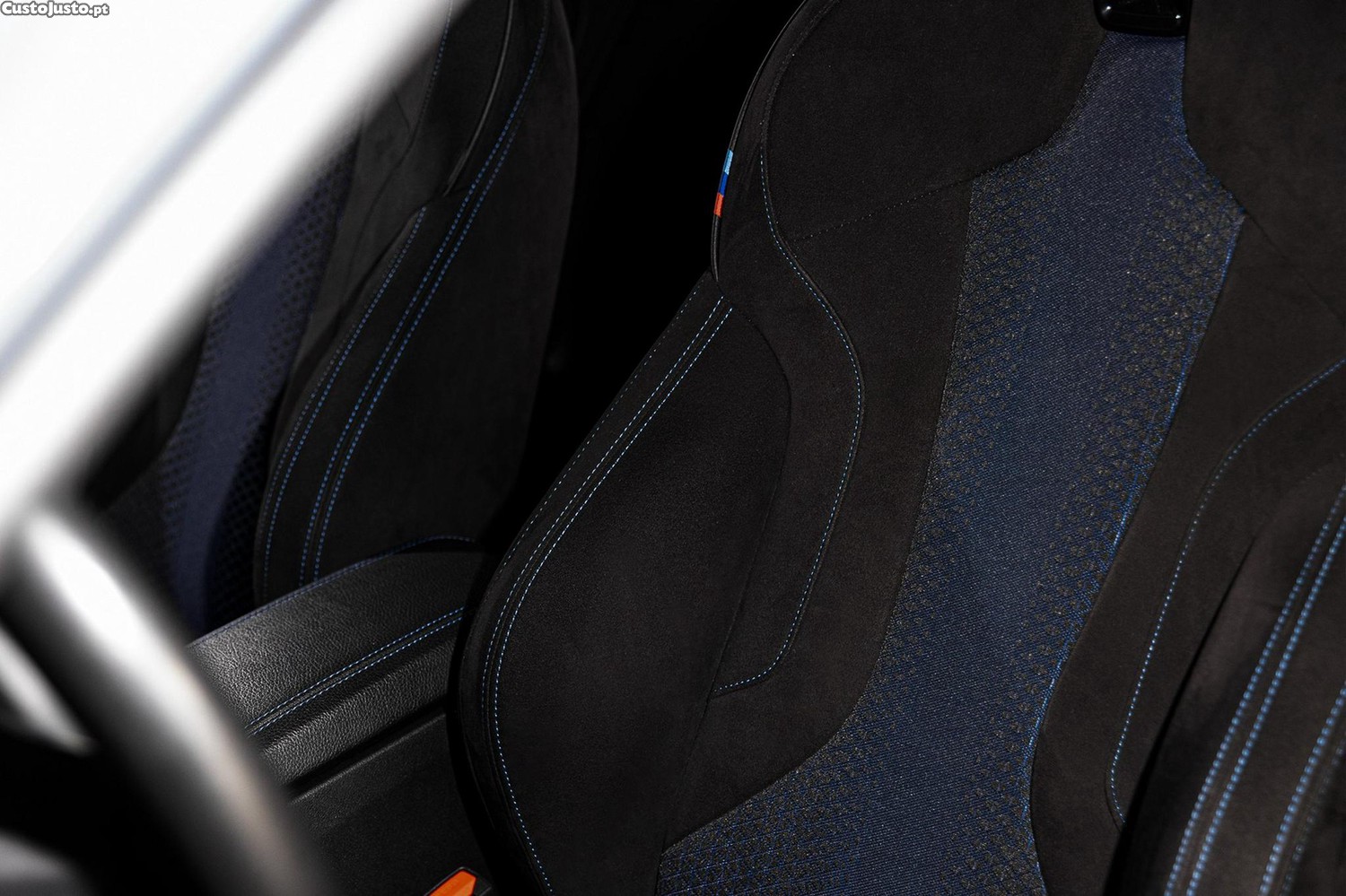 BMW 118 i Pack Desportivo M Auto — fotografia 18