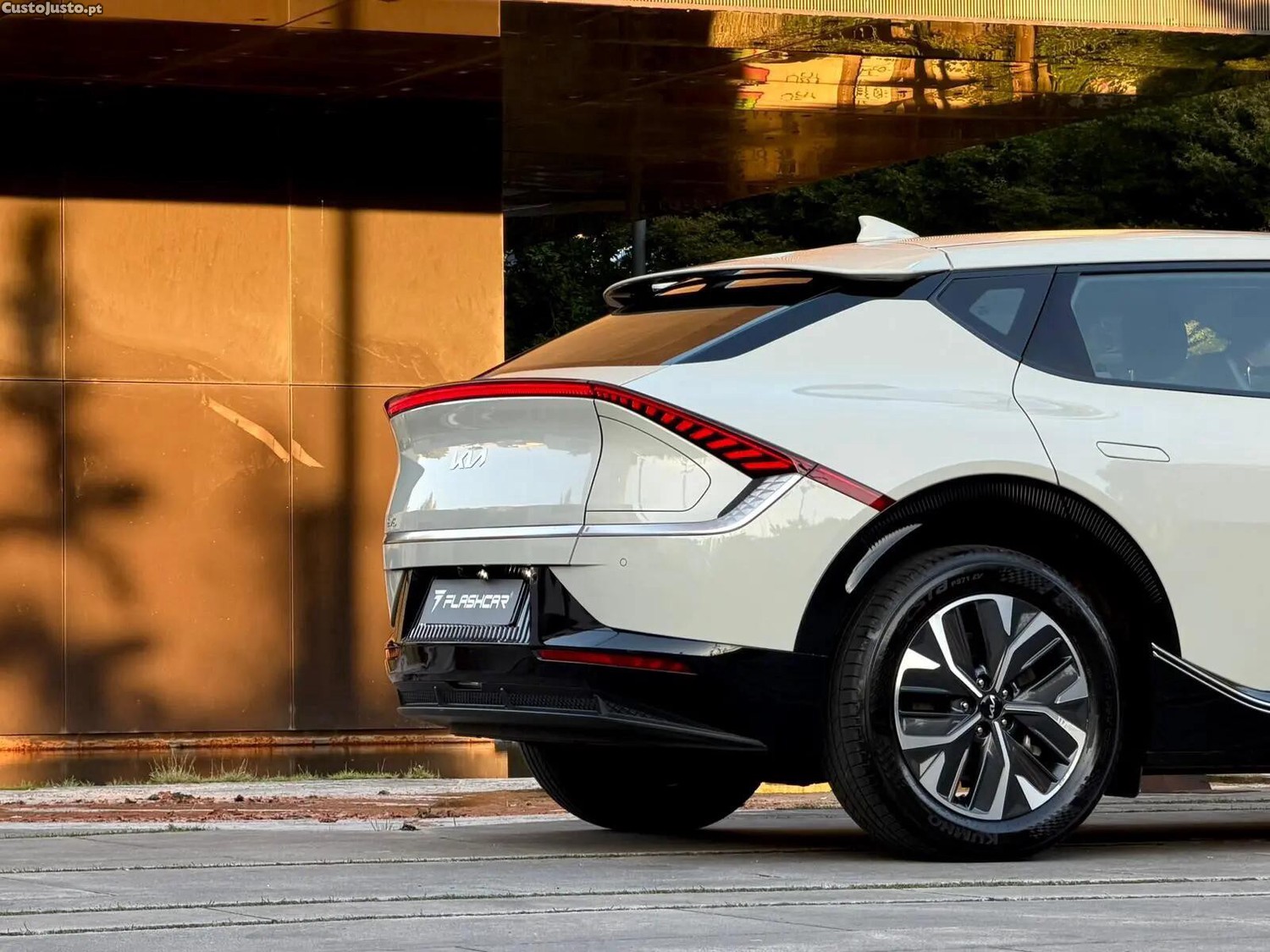 Kia EV6 Tech — fotografia 15